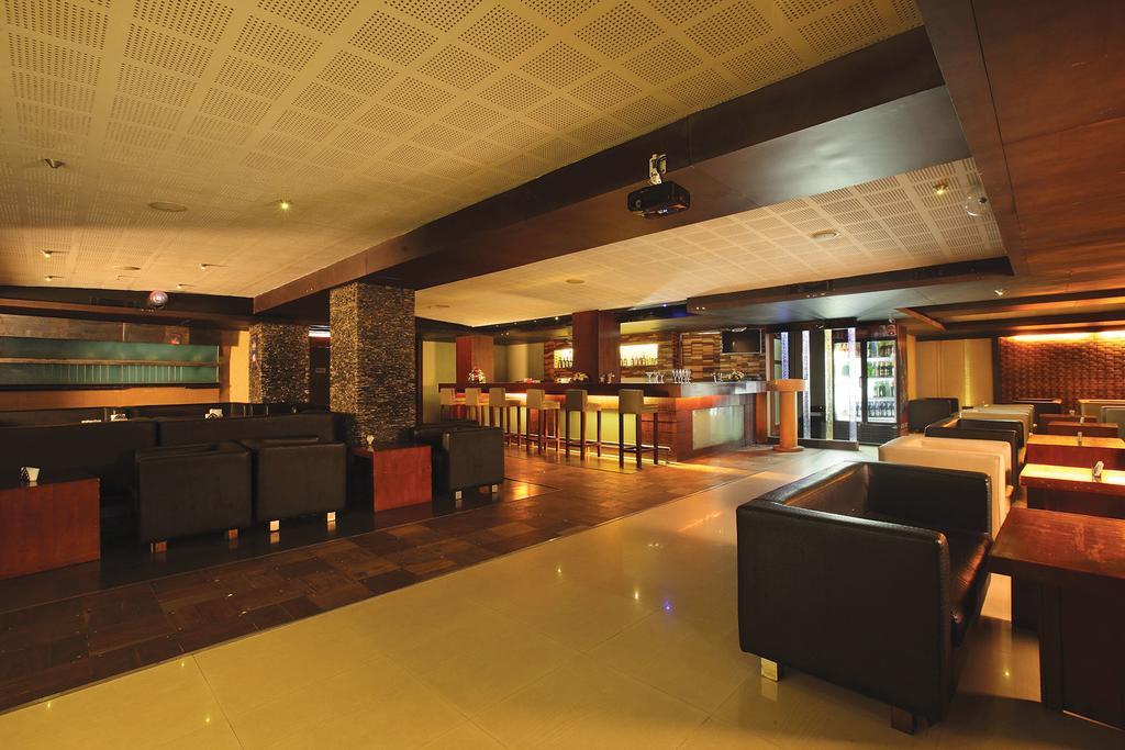 Hotel Park Residency, Kakkanad Kochi Luaran gambar